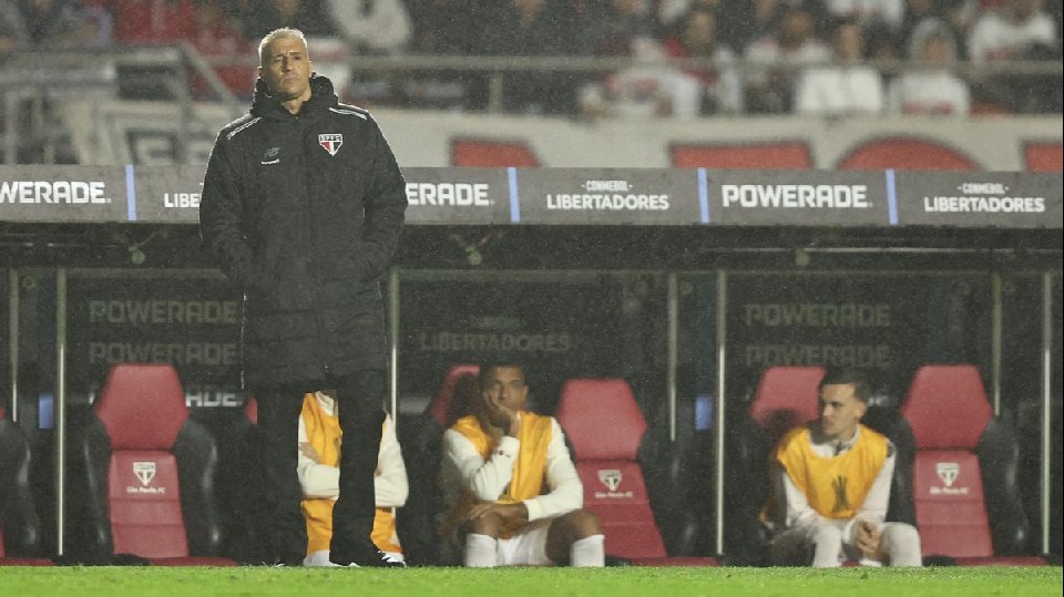 Sao Paulo, colíder, despide por sorpresa a Hernán Crespo