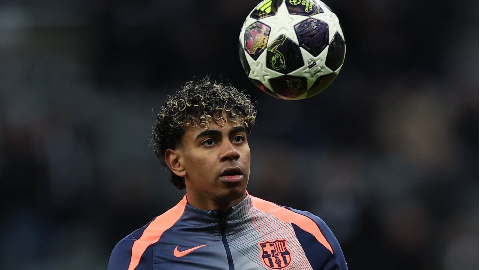 Lamine Yamal, baja por un leve malestar