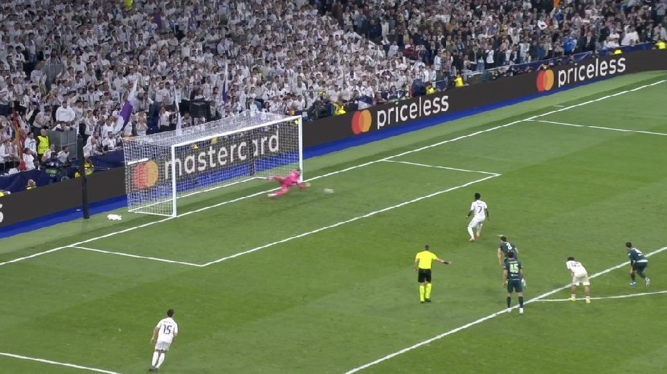 Donnarumma le paró el penalti a Vinicius. Captura/Movistar+