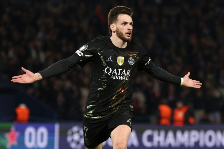 PSG hit five to stun Chelsea in Champions League last 16, first leg