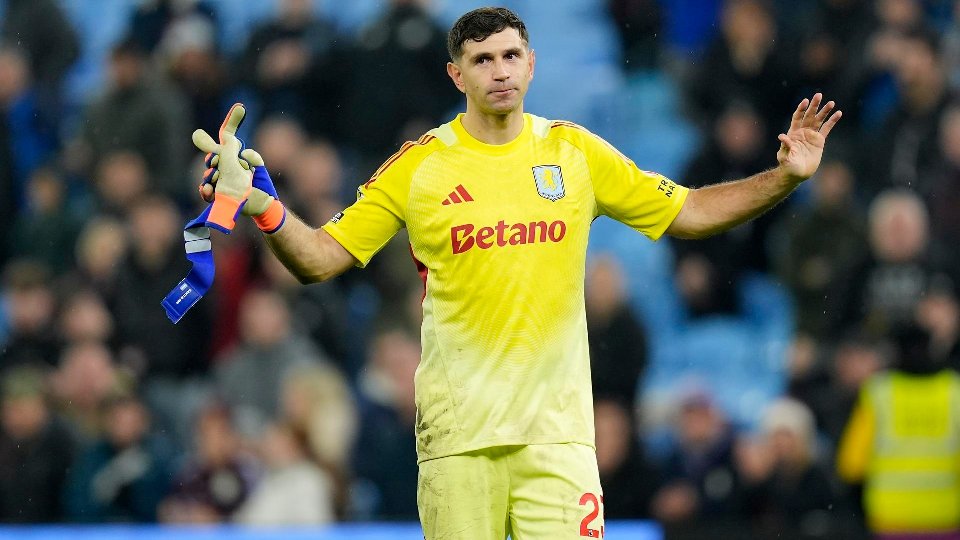 La Juve oferta por el Dibu