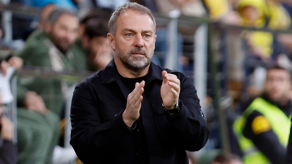 Yuste otimista com renovação de Flick no Barcelona