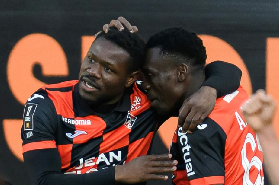 El Lorient le hace un gran favor al PSG