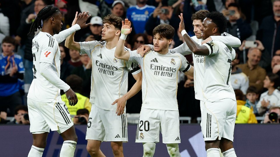 Le Real Madrid surclasse Elche et met la pression sur le Barça