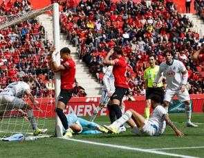 Actualidad del Espanyol: Dmitrovic, ganador de la parada del mes