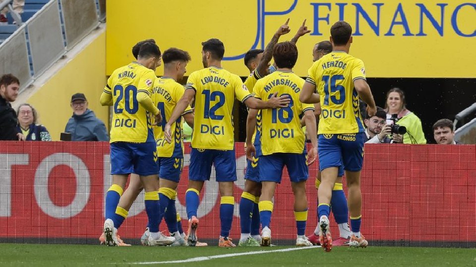 Las Palmas sale del bache a golpe de gol