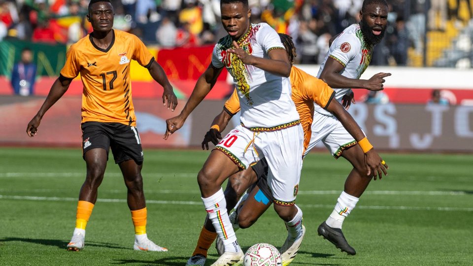 Le Lensois Mamadou Sangaré élu meilleur joueur africain de Ligue 1 2025-26
