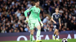 Courtois, mes y medio de baja con una lesión en el cuádriceps