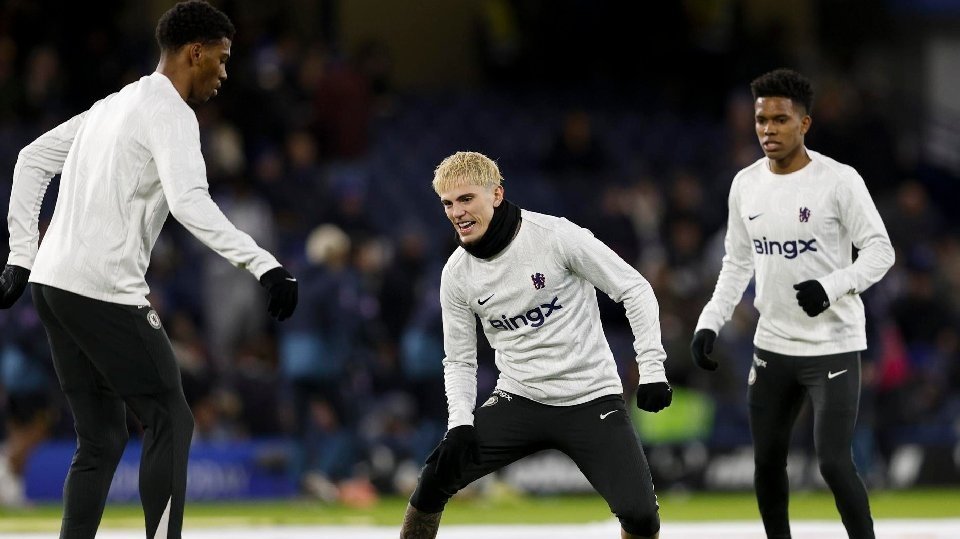 Garnacho sends message on Man Utd while 'focused' on Chelsea