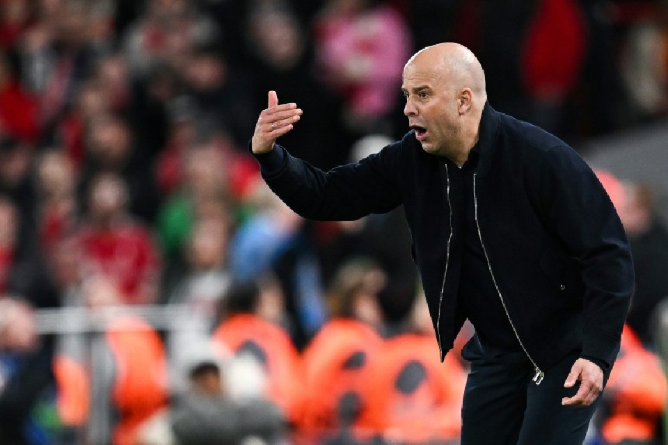 Slot prévient : "Le PSG ne sera pas ravi de retrouver Liverpool"