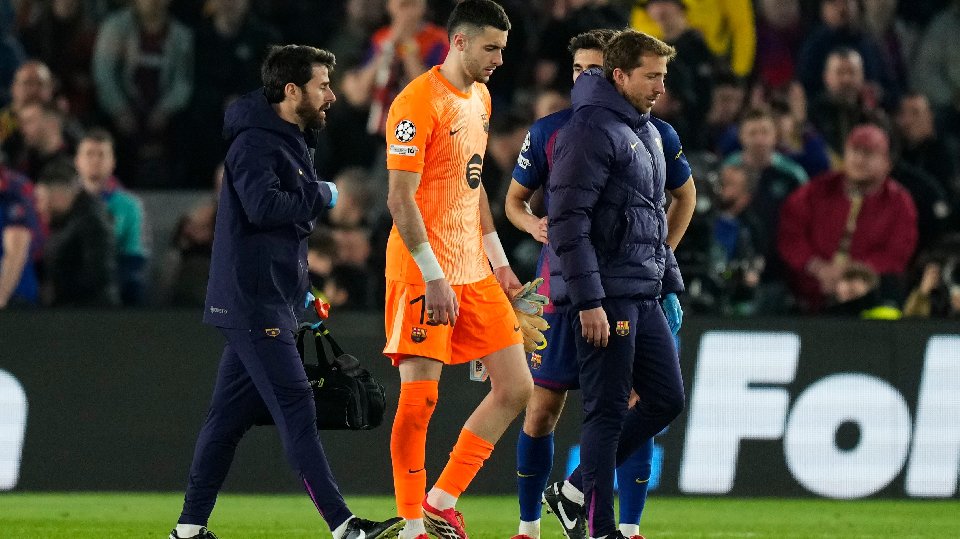 El Barça respira: Joan García esquiva la lesión