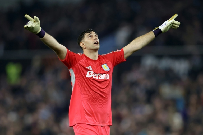 Juventus begin talks over move for Aston Villa star Martinez
