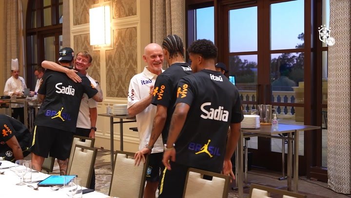 Seleção Brasileira se apresenta em Orlando para amistosos contra França e Croácia