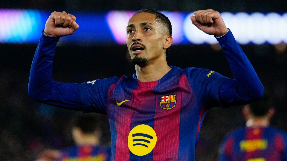 Laporta critica FIFA após lesão de Raphinha: 'Revoltante'