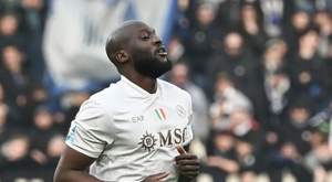Lukaku se queda en Bélgica y el Nápoles le amenaza