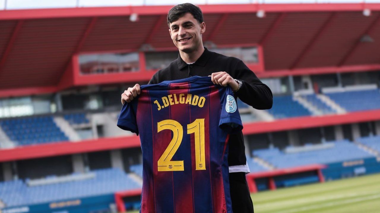 El Barcelona quiere quedarse en propiedad a Joaquín Delgado, cedido por el Oviedo