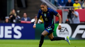 Raphinha enciende las alarmas en el Barcelona