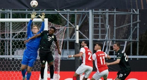 Hornicek, el candado de la Europa League