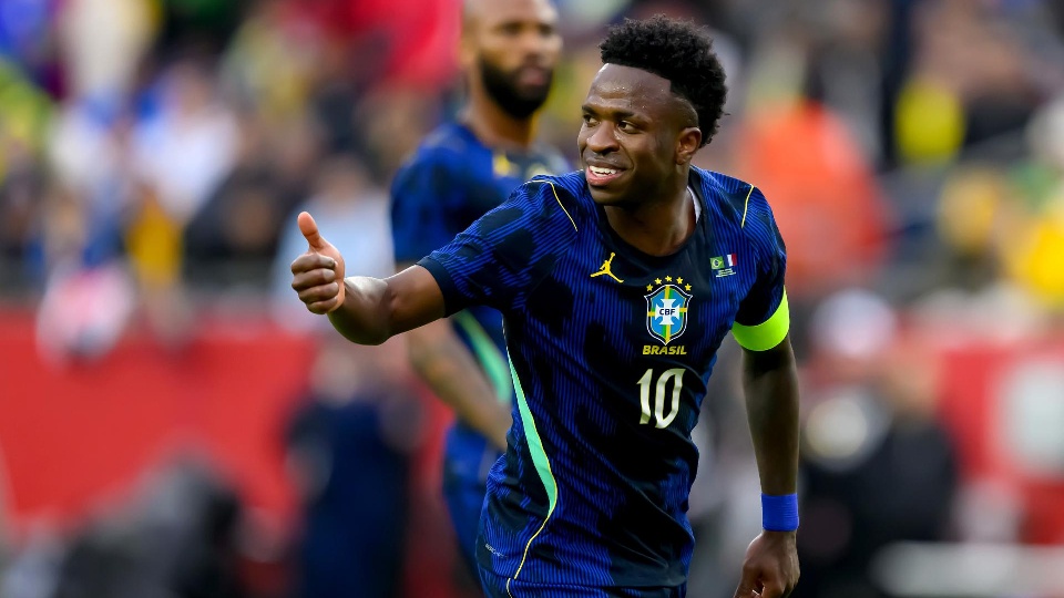 Vinicius jugará ante Croacia pese al susto
