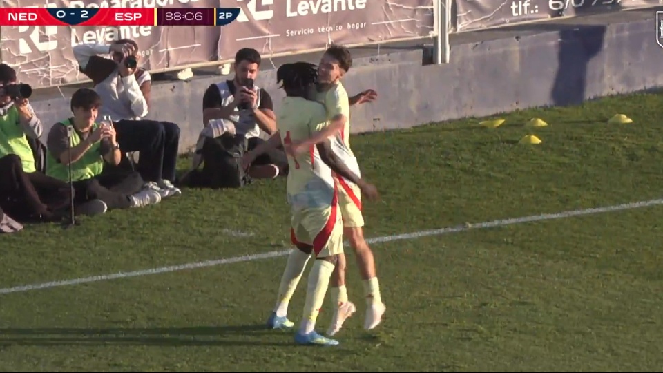 España certifica su presencia en el Europeo Sub 19 con goleada