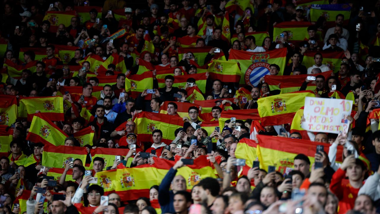 El Espanyol condena los comportamientos racistas y pide respeto para su afición