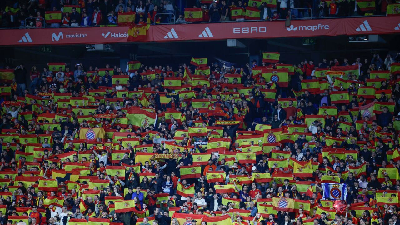 La FIFA expedienta a España por los cánticos racistas ante Egipto