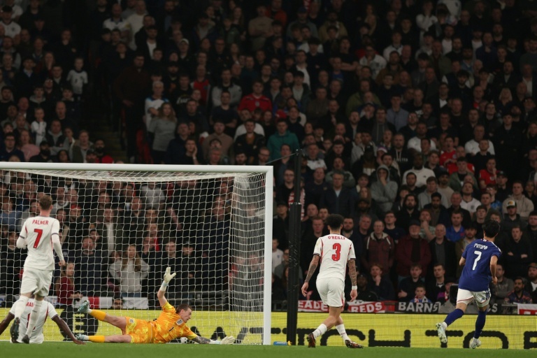 Una derrota que deja muchas dudas