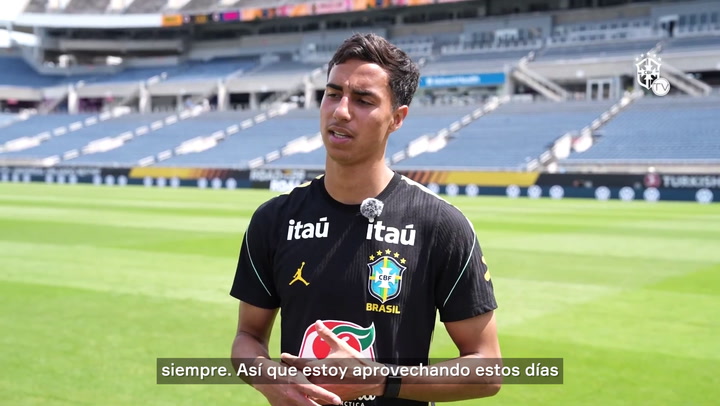 Vitor Reis: "Minha intenção é voltar para o City"