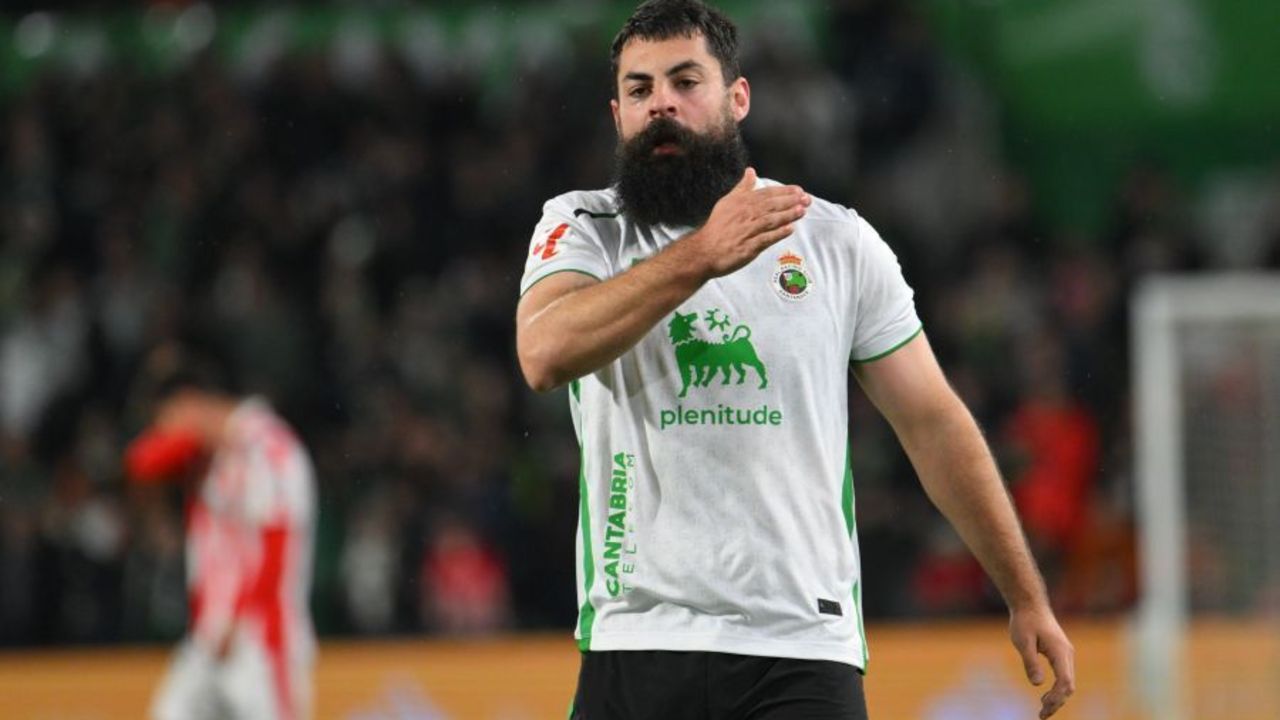 El búfalo tira de la doble tracción