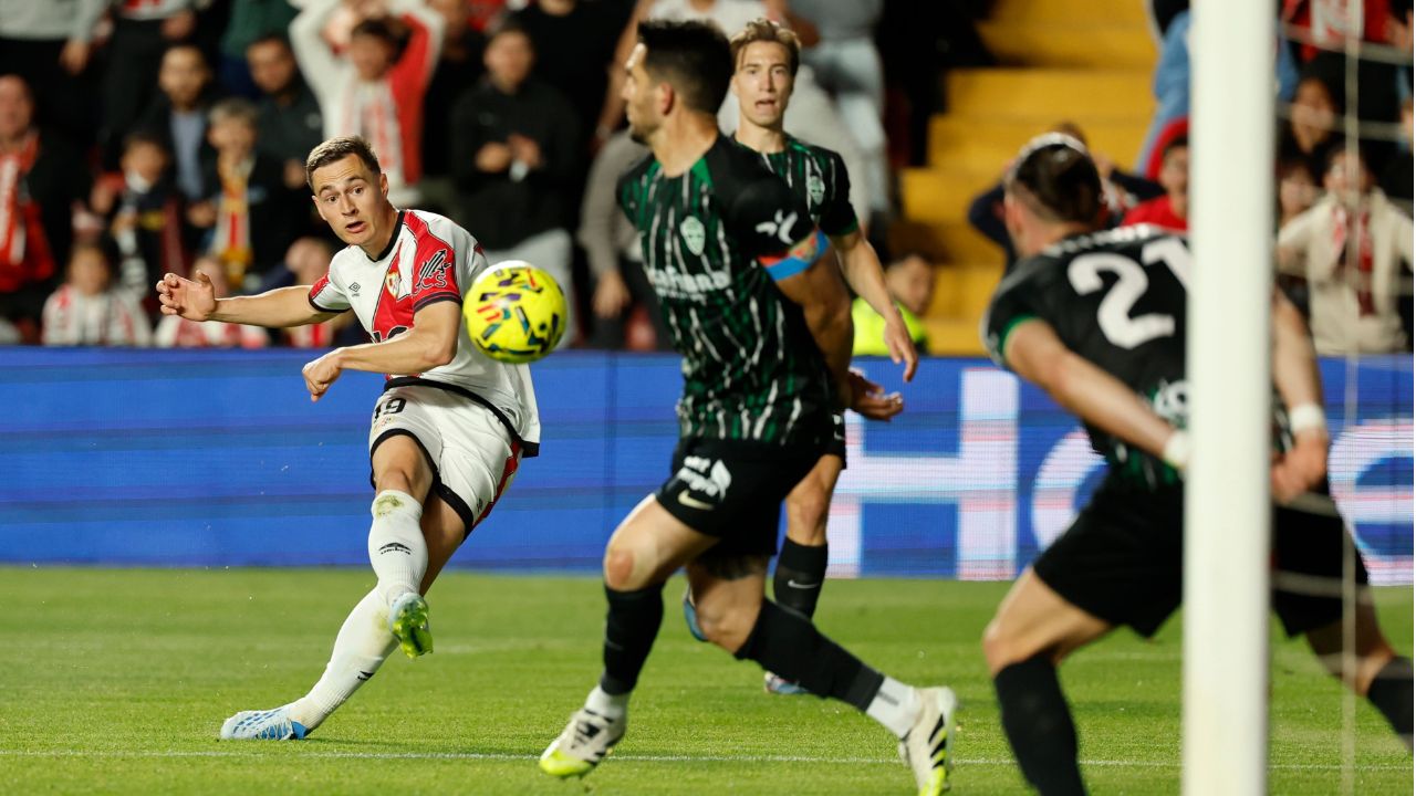 Actualidad del Rayo Vallecano: 7º partido seguido ante el Elche con victoria del local