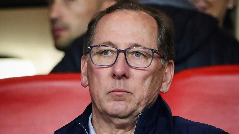 Botafogo aciona Lyon na Justiça do Rio por dívida de 745 milhões