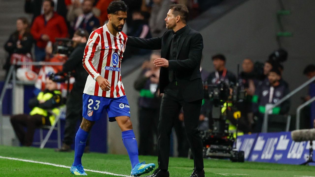 Atlético de Madrid pondera futuro de Nico González: retorno à Juventus ou nova negociação?