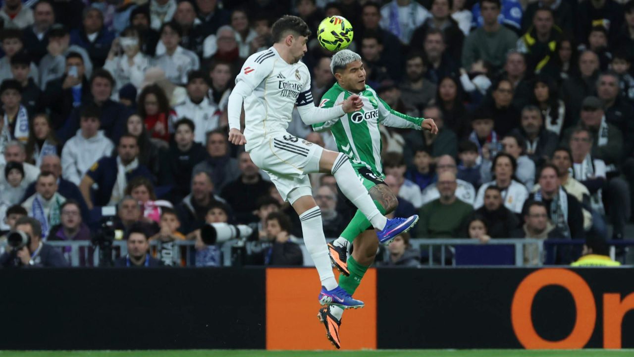 Valverde y Ceballos, las novedades en la lista del Madrid