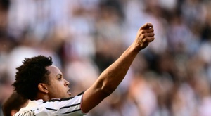 La Juve se apunta a la lucha por la Champions