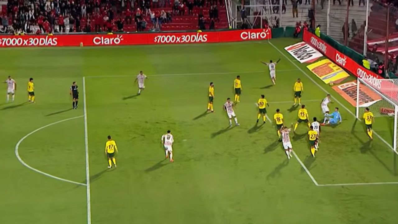 Instituto le enseña a Defensa y Justicia lo que es perder