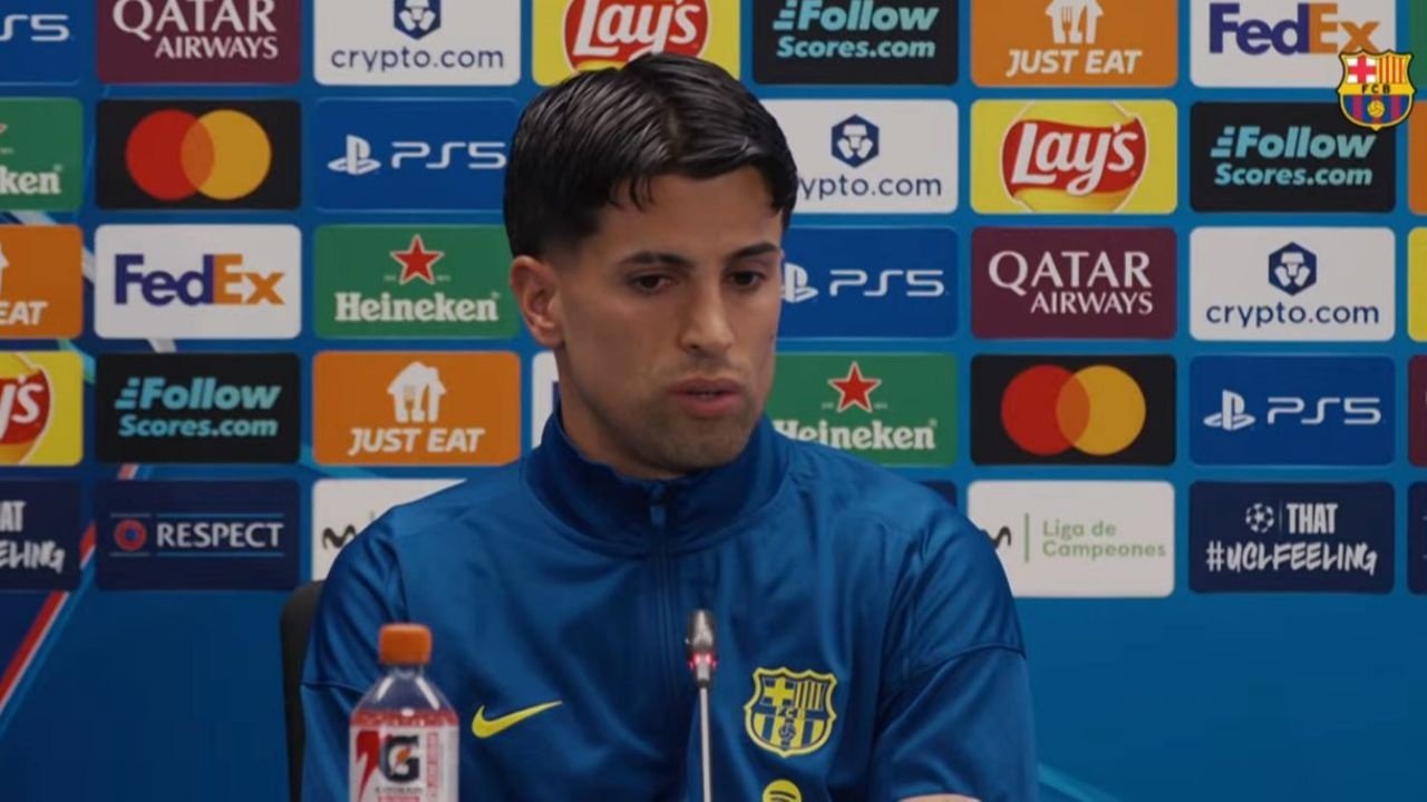 Cancelo compareció ante los medios en la víspera del Barcelona-Atlético. Captura/BarçaOne