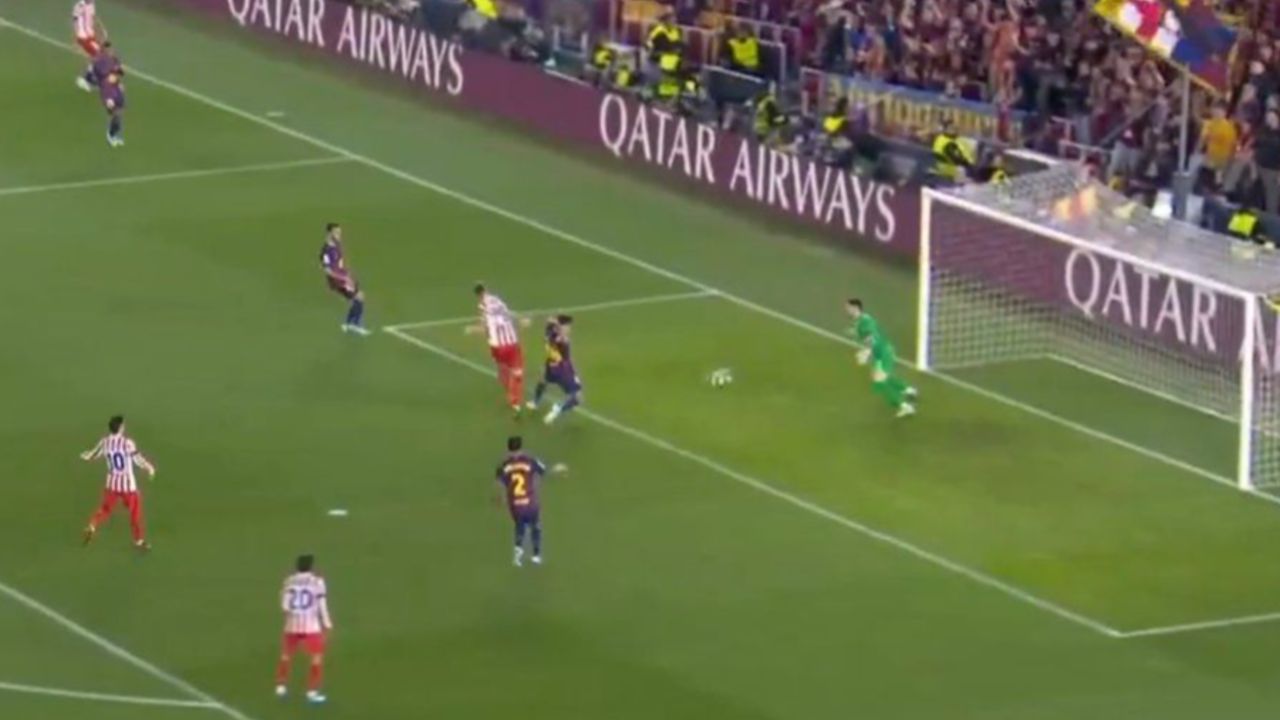 Sorloth y un gol de '9' para dejar al Barça en la lona