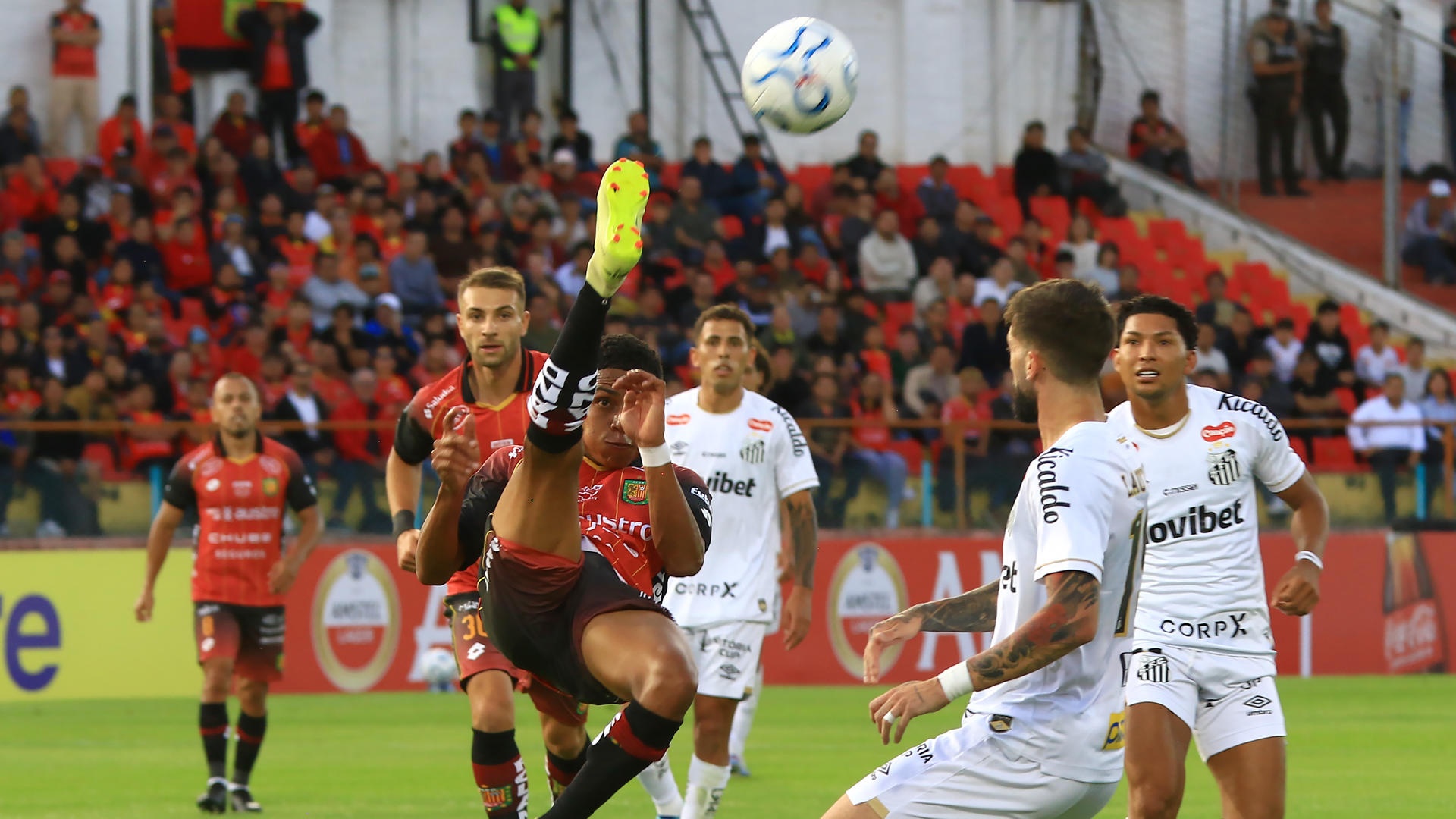 Sula: Sem Neymar, Santos comanda noite trágica aos brasileiros