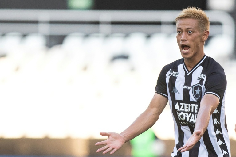 Former Japan and AC Milan icon Honda laces up boots again at 39