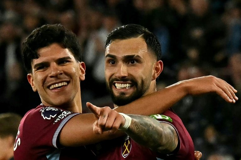 West Ham sort de la zone rouge et y précipite Tottenham