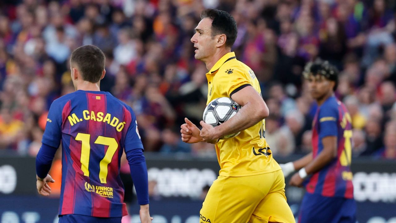 Pol Lozano recortó distancias en el Barcelona-Espanyol