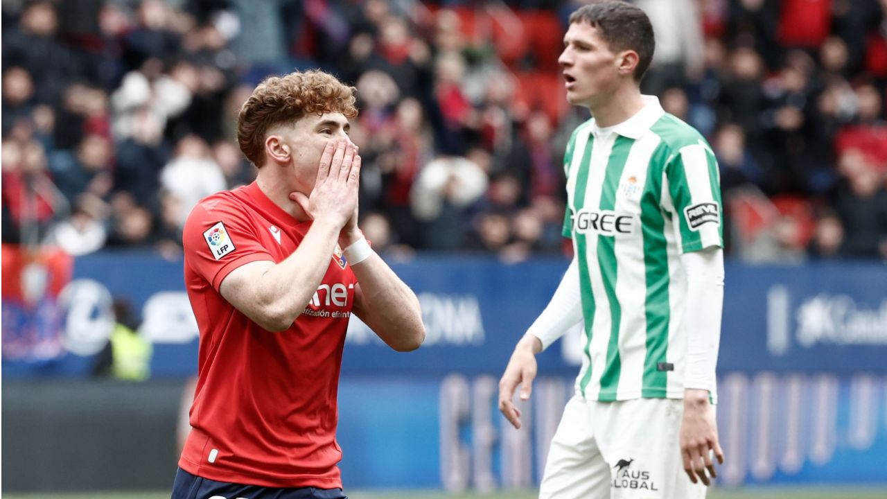 Osasuna's Victor Munoz sidelined by soleus injury, World Cup hopes in jeopardy