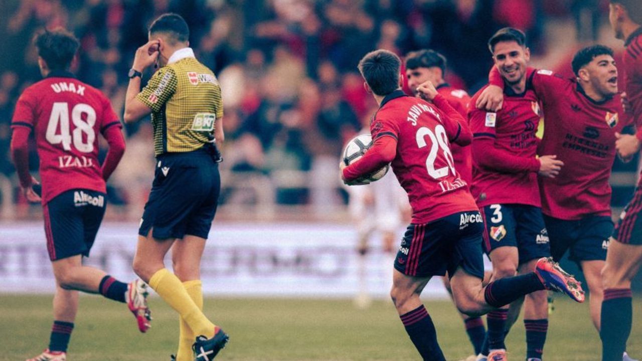 El Mirandés se lleva la pelota del Castellón