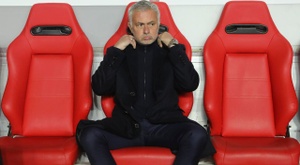 Mourinho aviva el fuego en el Bernabéu: No puedo garantizar si seguiré en el Benfica