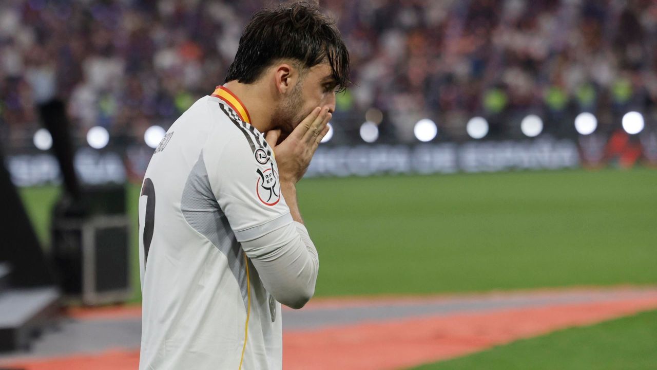 Asencio no estará contra el Alavés por problemas estomacales