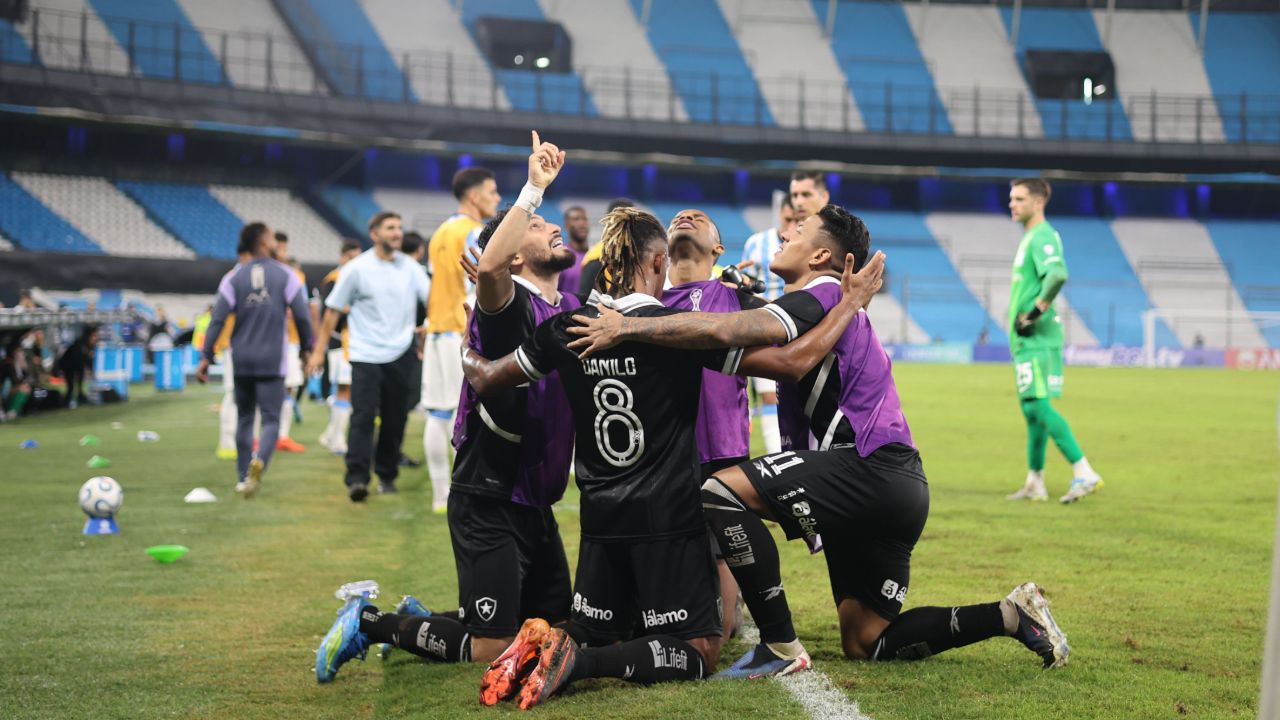 Danilo asesta un golpe mortal sobre la bocina