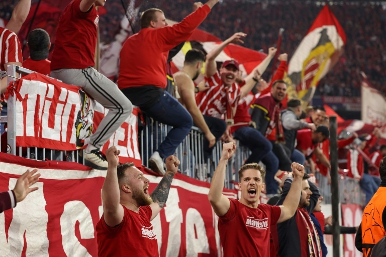 Les fans du Bayern s’excusent auprès des photographes blessés face au Real