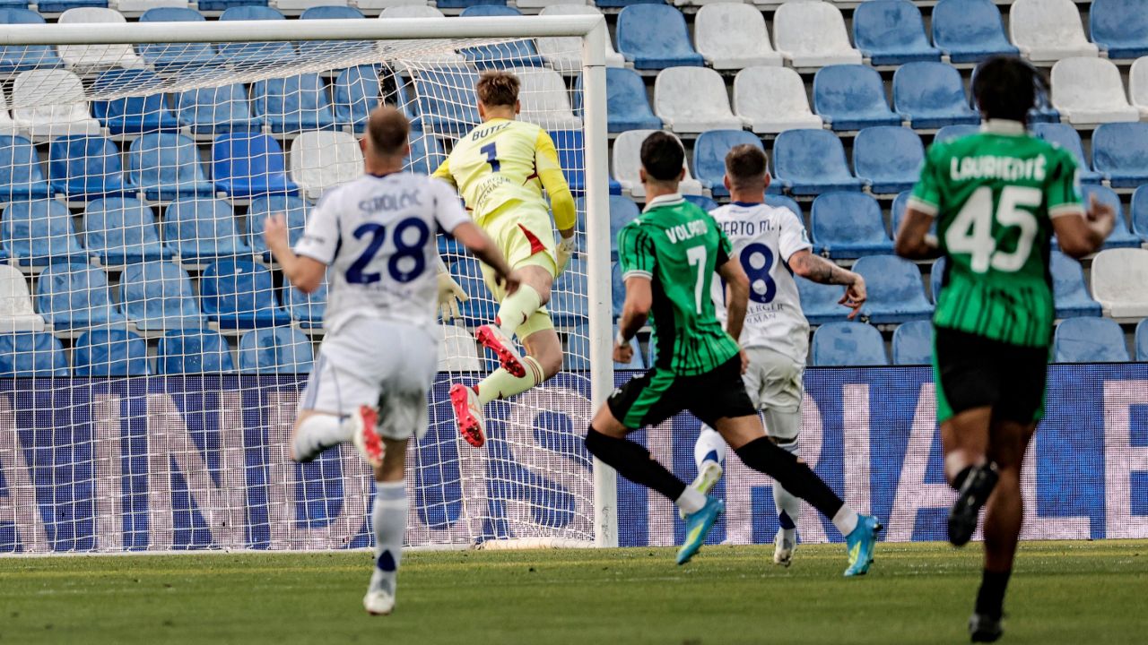 El Como se desfonda en el peor momento