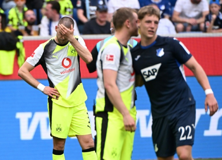 Bayern close in on Bundesliga title as Dortmund slip up