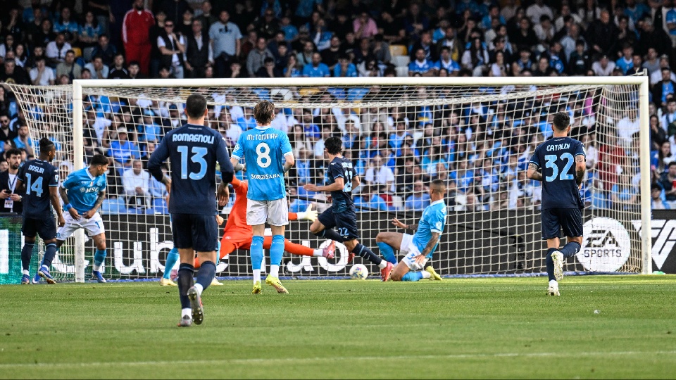 El Nápoles se retira de la carrera